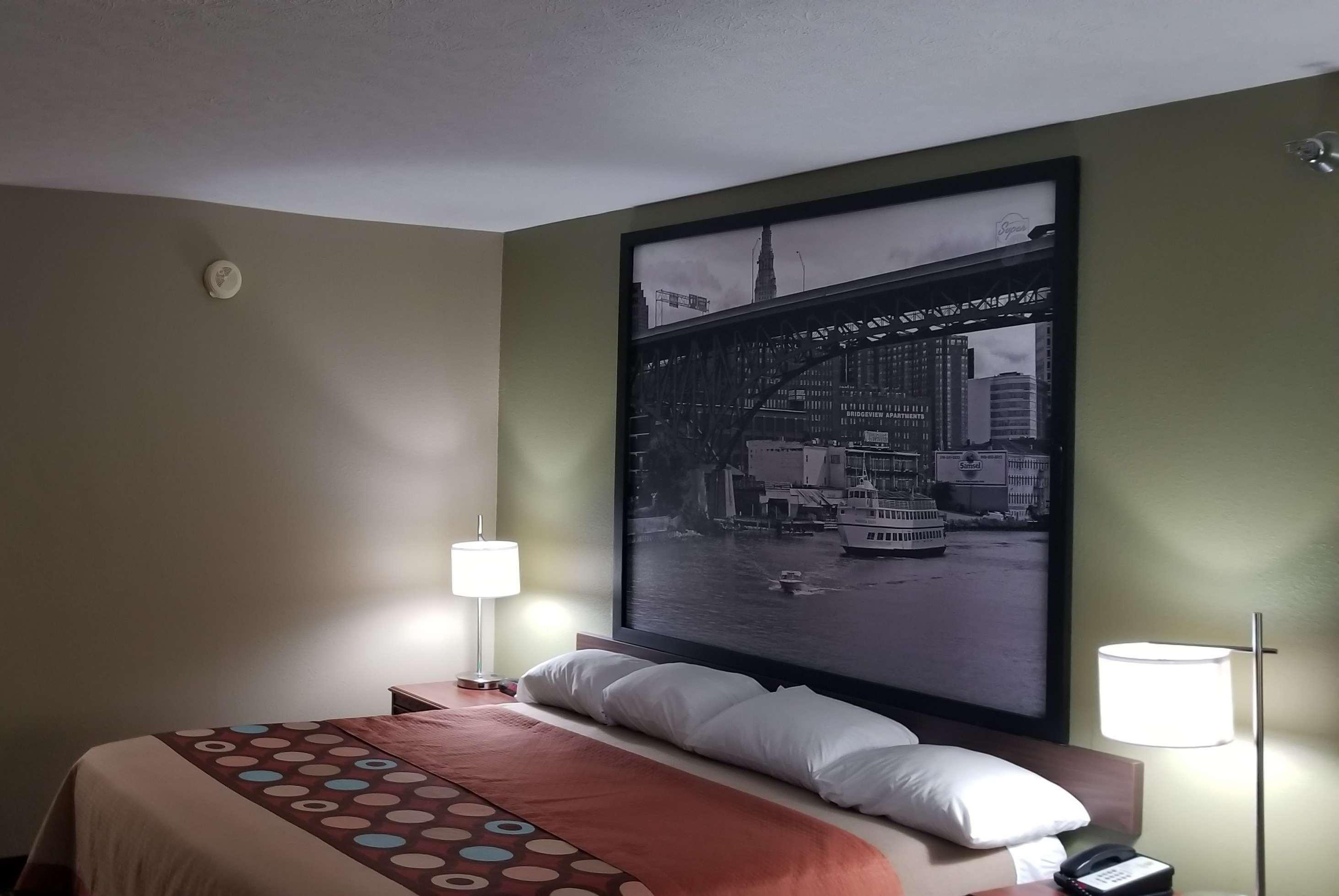 מלון Super 8 By Wyndham Bellefontaine מראה חיצוני תמונה