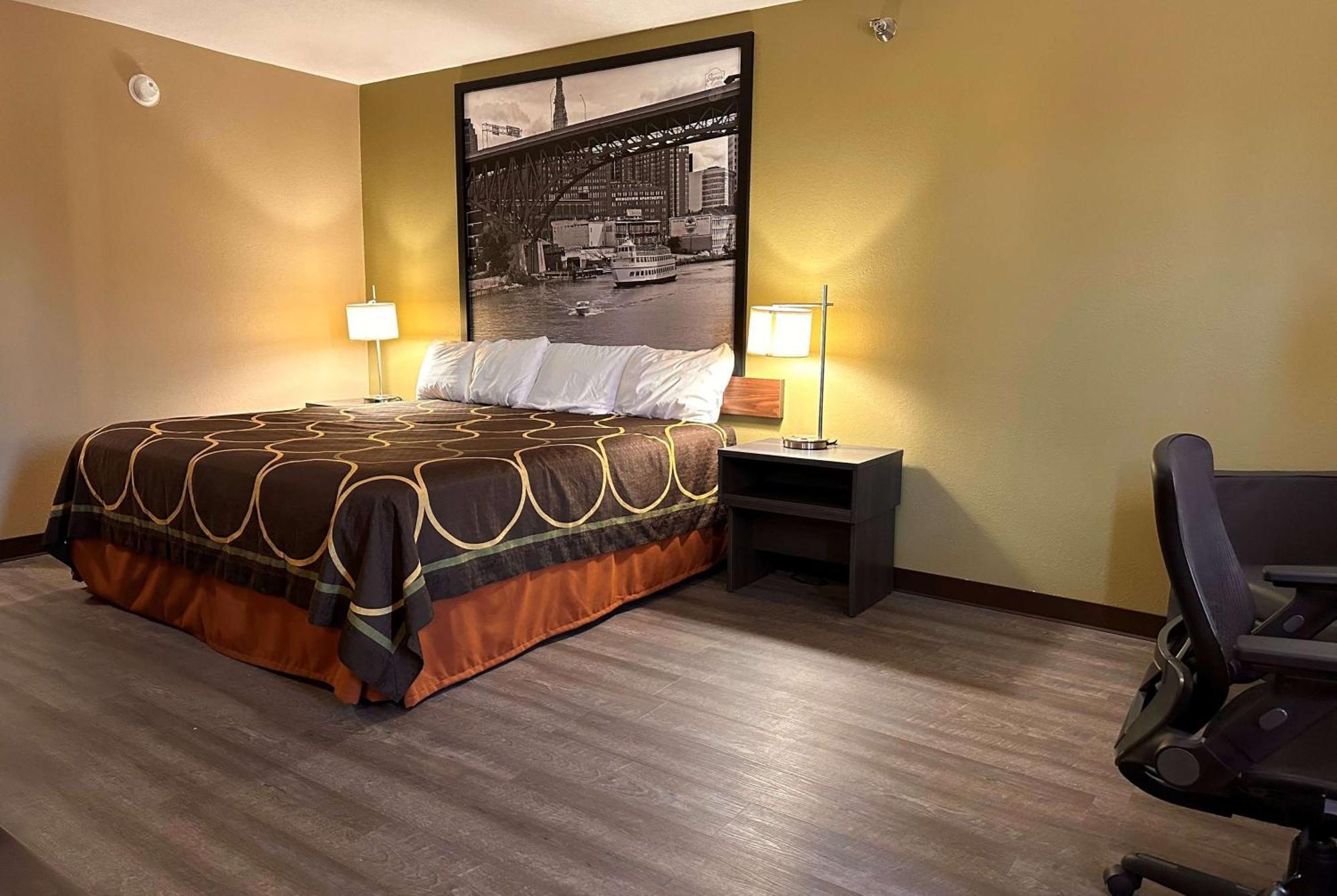 מלון Super 8 By Wyndham Bellefontaine מראה חיצוני תמונה