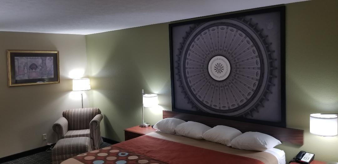 מלון Super 8 By Wyndham Bellefontaine מראה חיצוני תמונה